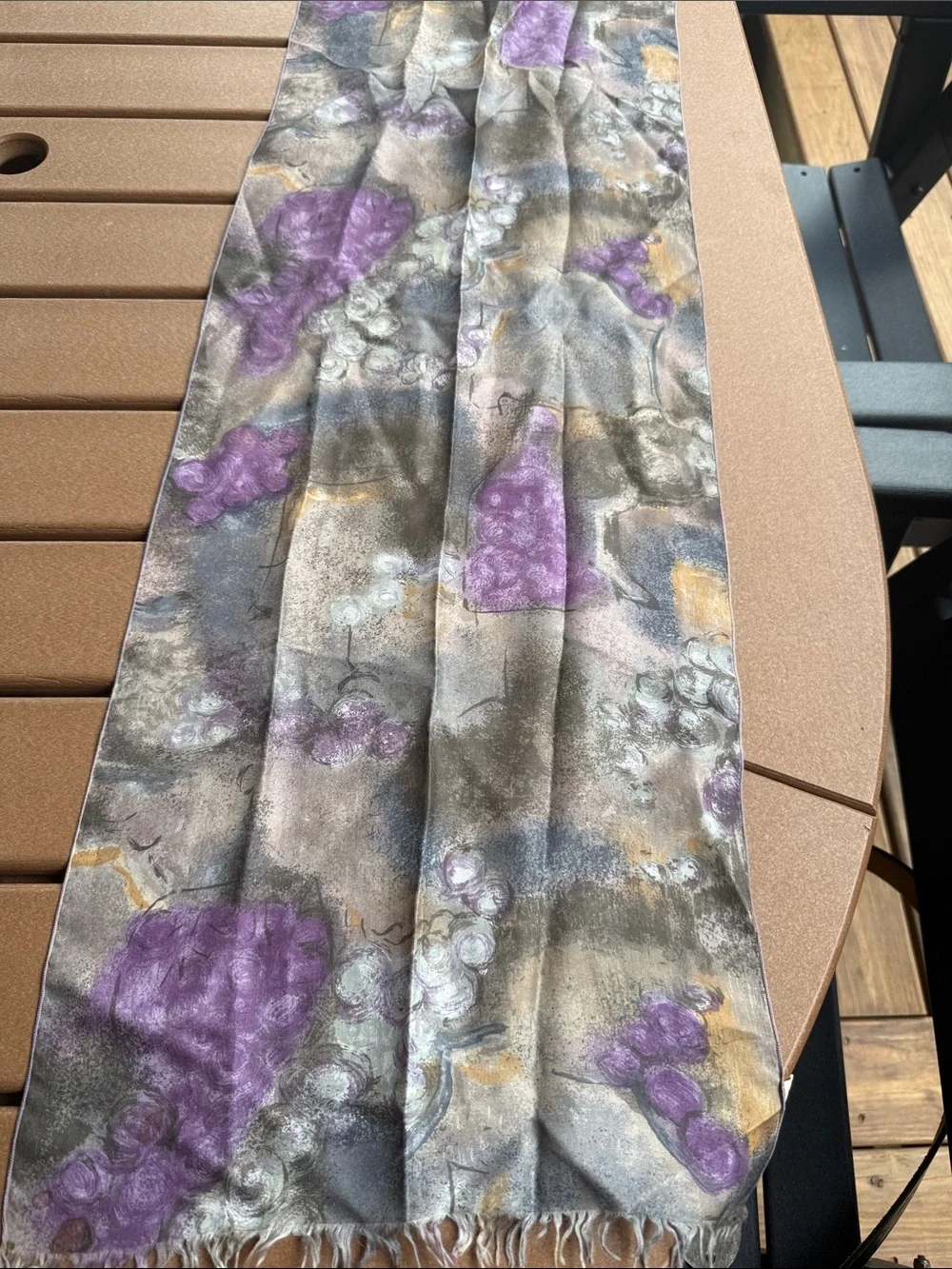 Echo 13”x42” eyelash